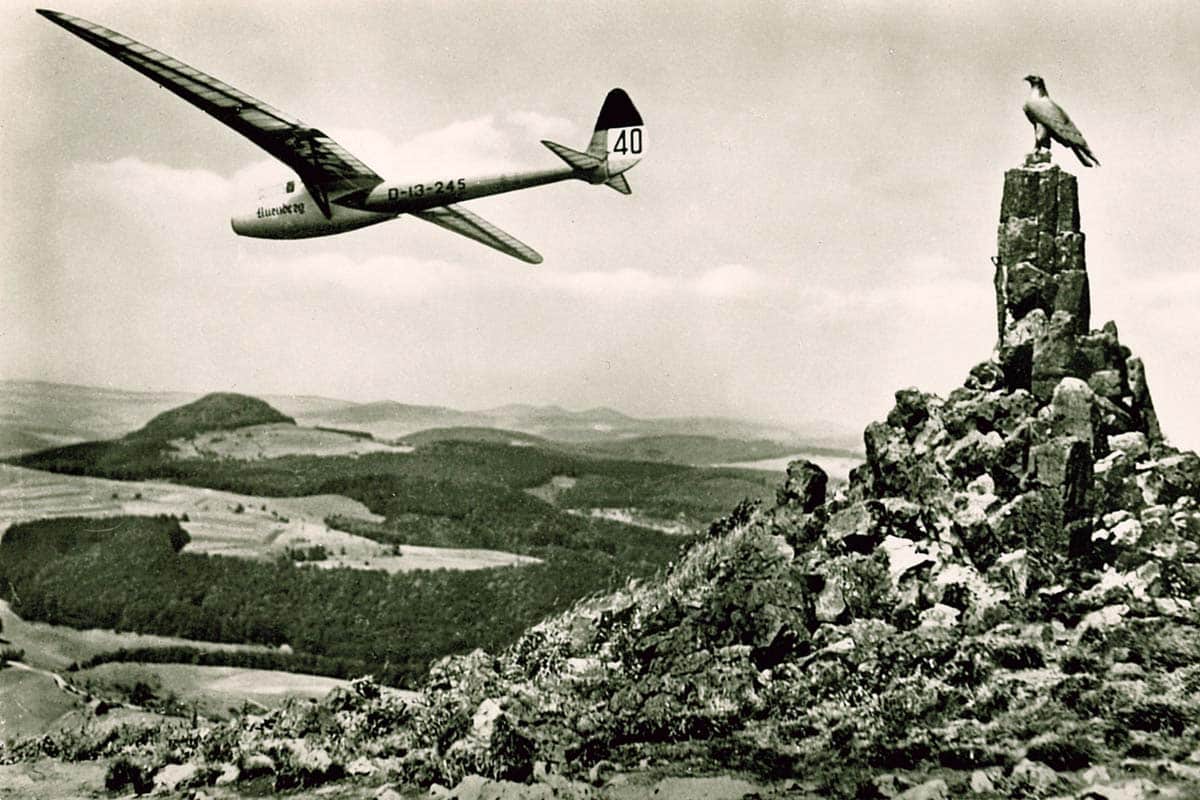 Historische Postkarte Fliegerdenkmal