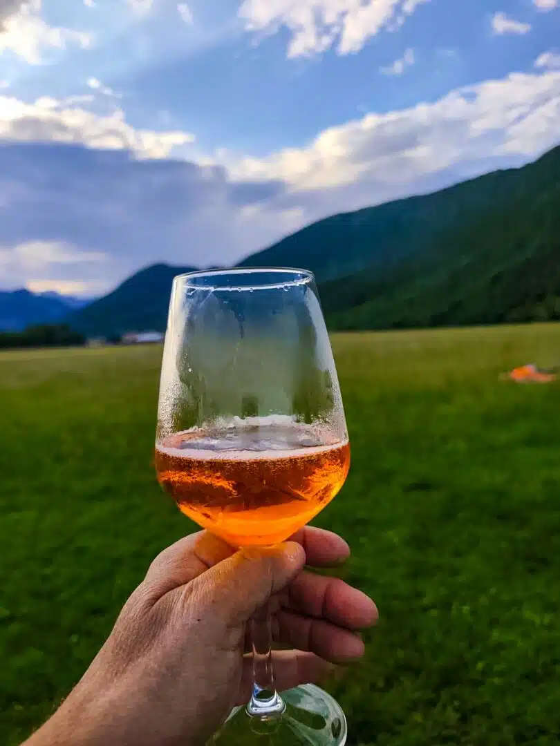 Prost auf unseren Berg, der sein Versprechen einlöst!