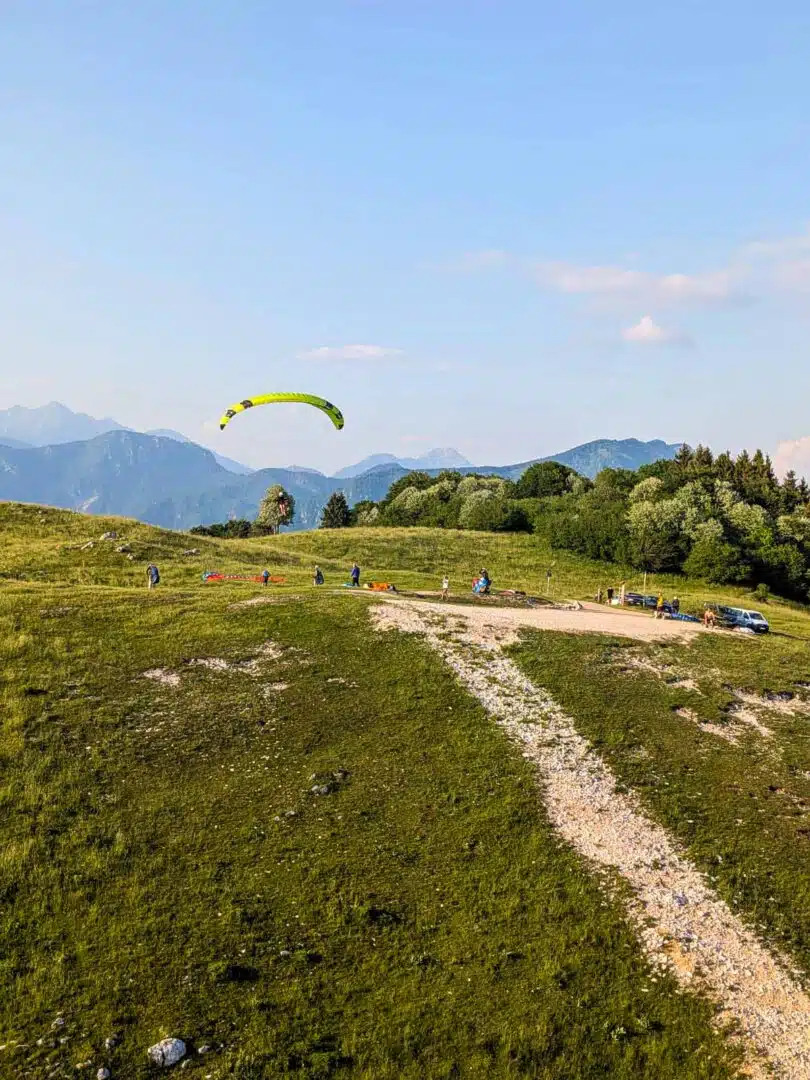 Marie bei Ihrer 1. Toplandung - fotografiert aus dem Tandem...