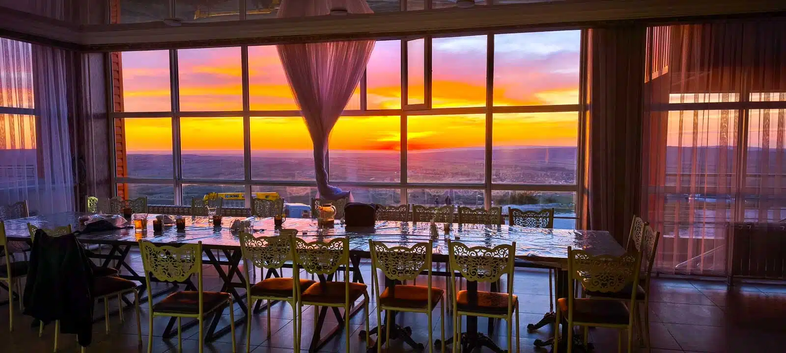 Restaurant mit Panoramablick