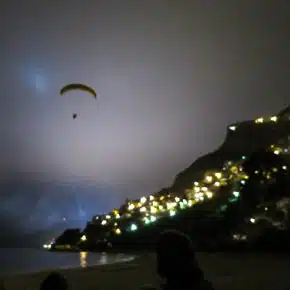 Nachtflug in Monaco während der P-IFR-Erprobungsphase